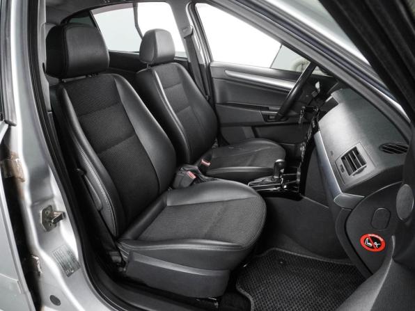 Opel Astra H Рестайлинг с пробегом 2011 года, цена 569 000 рублей, 144203 км, седан, Автокод Объявления