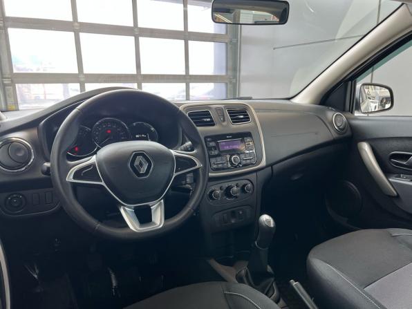 Renault Sandero II Рестайлинг с пробегом 2020 года, цена 1 249 000 рублей, 80714 км, хэтчбек, Автокод Объявления
