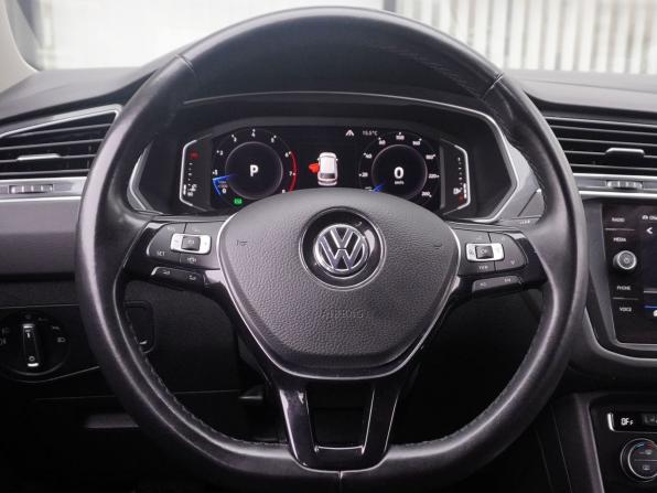 Volkswagen Tiguan II с пробегом 2019 года, цена 3 363 000 рублей, 86450 км, внедорожник, Автокод Объявления