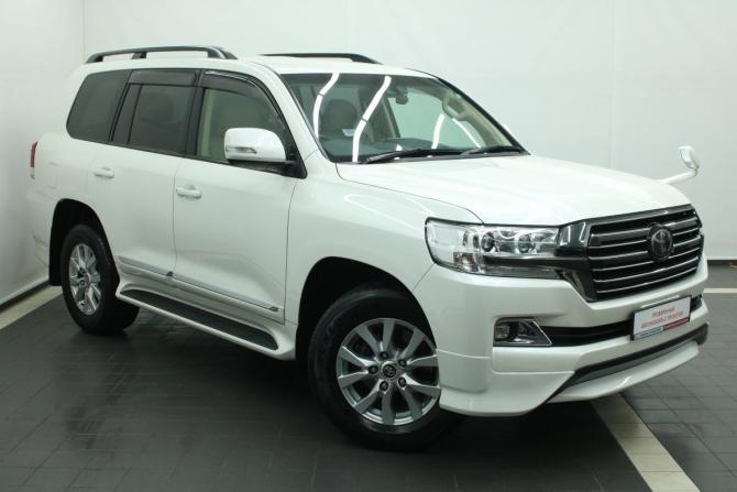 Toyota Land Cruiser 200 Series Рестайлинг 2 с пробегом 2017 года, цена 7 149 000 рублей, 38432 км, внедорожник, Автокод Объявления