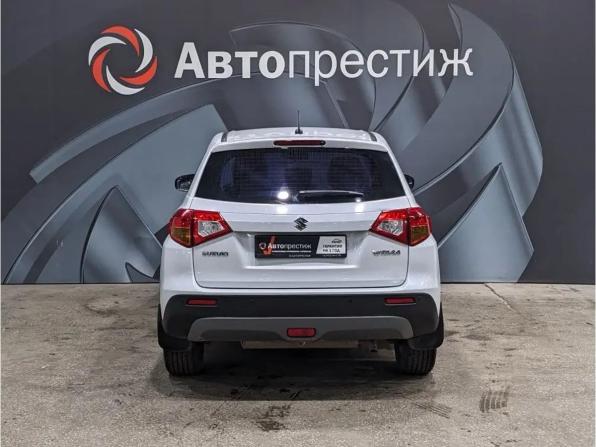 Suzuki Vitara II с пробегом 2015 года, цена 1 529 000 рублей, 221000 км, внедорожник, Автокод Объявления