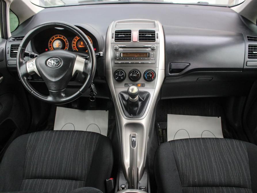 Toyota Auris I Калуга  - изображение 6