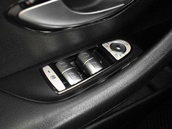 Mercedes-Benz E-Класс V (W213 S213 C238) с пробегом 2019 года, цена 2 199 900 рублей, 287590 км, седан, Автокод Объявления