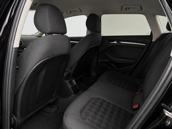 Audi A3 III (8V) с пробегом 2013 года, цена 1 109 000 рублей, 197146 км, хэтчбек, Автокод Объявления