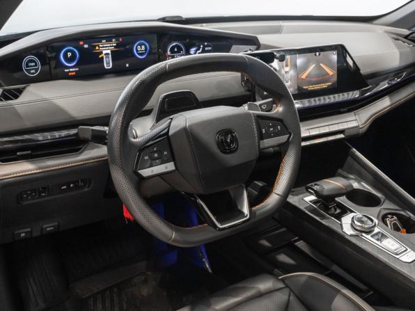 Changan UNI-V I с пробегом 2024 года, цена 3 279 900 рублей, 78610 км, лифтбек, Автокод Объявления