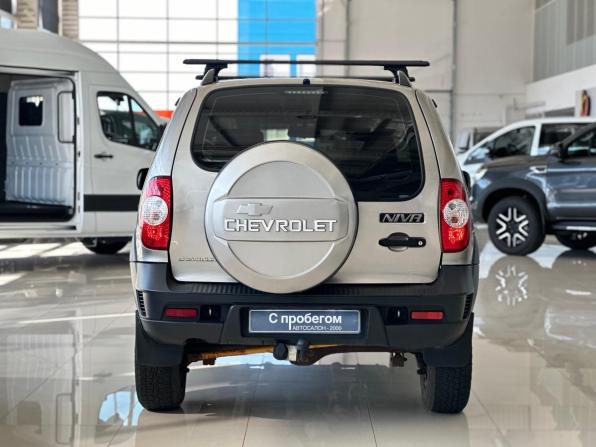 Chevrolet Niva I Рестайлинг с пробегом 2016 года, цена 680 000 рублей, 127044 км, внедорожник, Автокод Объявления
