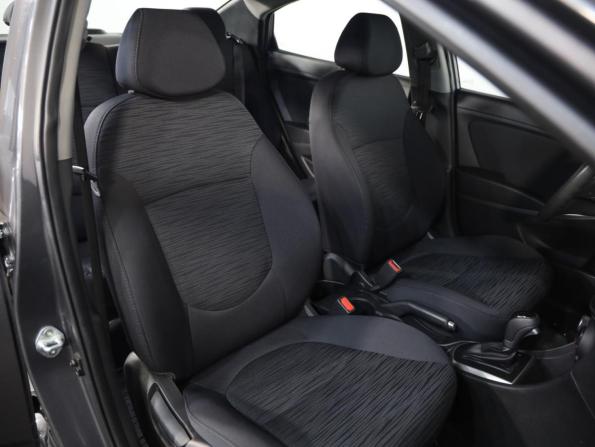 Hyundai Solaris I Рестайлинг с пробегом 2015 года, цена 1 219 000 рублей, 51033 км, седан, Автокод Объявления