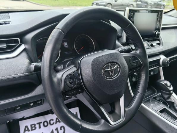 Toyota RAV4 V (XA50) с пробегом 2021 года, цена 2 749 999 рублей, 101000 км, внедорожник, Автокод Объявления