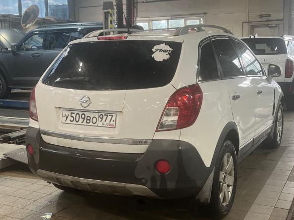 Opel Antara I Рестайлинг с пробегом 2014 года, цена 799 000 рублей, 301538 км, внедорожник, Автокод Объявления