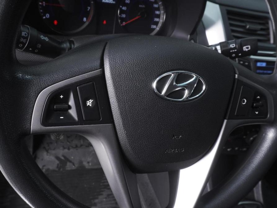 Hyundai Solaris I Рестайлинг Ростов-на-Дону  - изображение 12