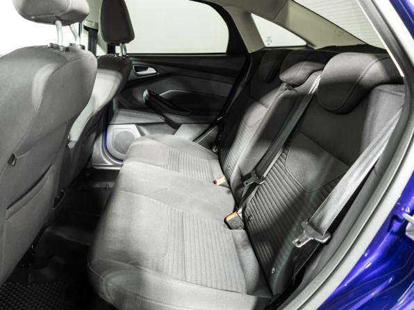 Ford Focus III Рестайлинг с пробегом 2016 года, цена 939 700 рублей, 123677 км, седан, Автокод Объявления