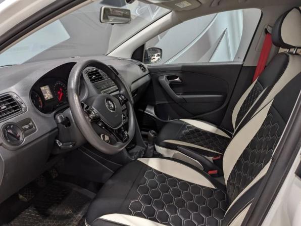 Volkswagen Polo V Рестайлинг с пробегом 2018 года, цена 995 000 рублей, 99150 км, седан, Автокод Объявления