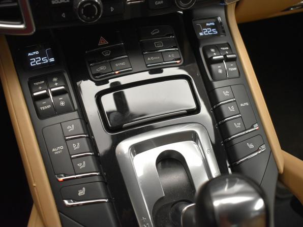 Porsche Cayenne II (958) с пробегом 2013 года, цена 2 990 000 рублей, 135000 км, внедорожник, Автокод Объявления