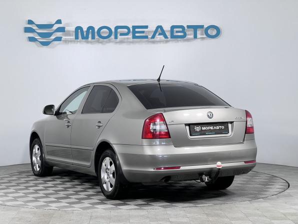 Skoda Octavia II (A5) Рестайлинг с пробегом 2011 года, цена 949 000 рублей, 172356 км, лифтбек, Автокод Объявления