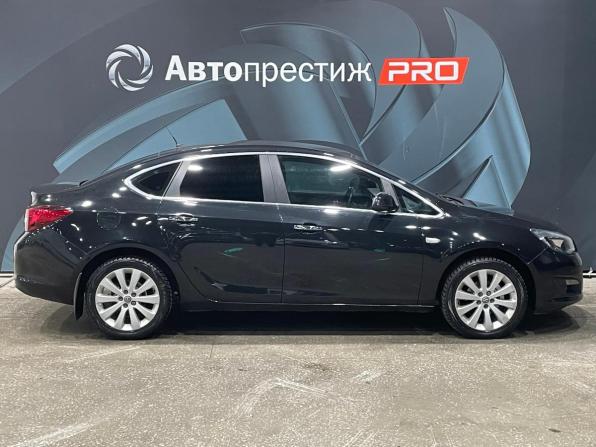Opel Astra J Рестайлинг с пробегом 2013 года, цена 699 000 рублей, 122900 км, седан, Автокод Объявления