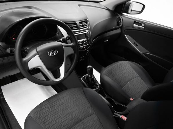 Hyundai Solaris I Рестайлинг с пробегом 2016 года, цена 795 000 рублей, 267927 км, седан, Автокод Объявления