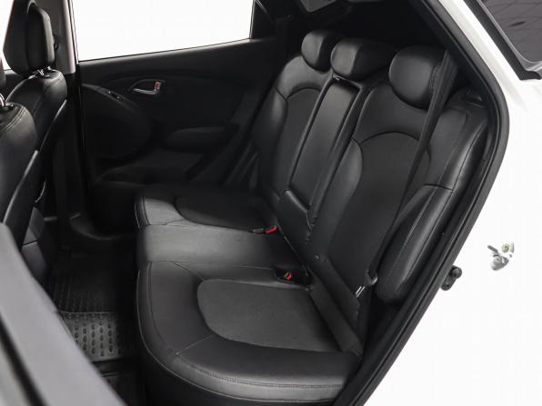 Hyundai ix35 I Рестайлинг с пробегом 2015 года, цена 1 649 000 рублей, 78610 км, внедорожник, Автокод Объявления