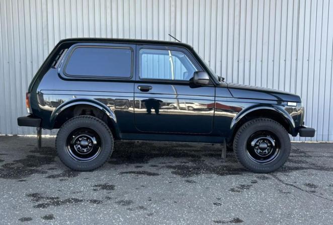 Lada (ВАЗ) Niva Legend с пробегом 2024 года, цена 925 000 рублей, 15178 км, внедорожник, Автокод Объявления