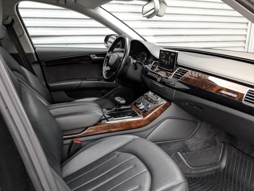 Audi A8 III (D4) Москва  - изображение 11