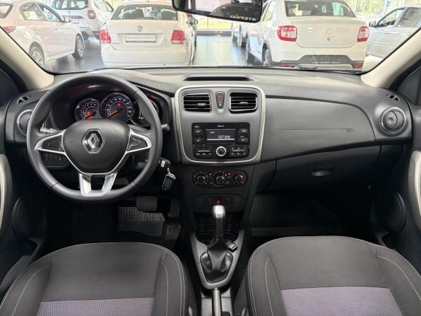 Renault Logan II Рестайлинг с пробегом 2022 года, цена 1 298 000 рублей, 75083 км, седан, Автокод Объявления