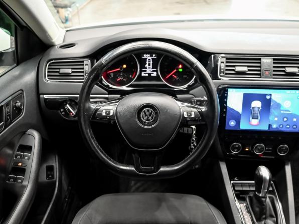 Volkswagen Jetta VI Рестайлинг с пробегом 2016 года, цена 1 470 000 рублей, 84130 км, седан, Автокод Объявления