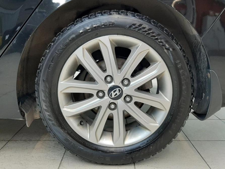 Hyundai Elantra V (MD) Рестайлинг Москва  - изображение 14