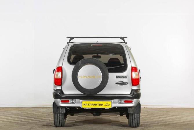 Chevrolet Niva I с пробегом 2004 года, цена 459 000 рублей, 129800 км, внедорожник, Автокод Объявления