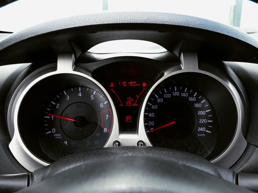Nissan Juke I Екатеринбург  - изображение 9