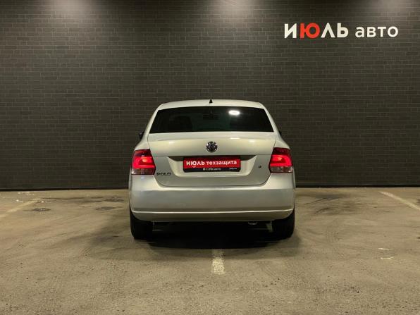 Volkswagen Polo V с пробегом 2014 года, цена 900 000 рублей, 151006 км, седан, Автокод Объявления