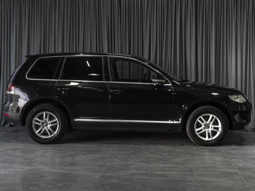 Volkswagen Touareg I Рестайлинг Тюмень  - изображение 5