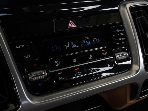 Kia Sorento IV с пробегом 2021 года, цена 4 200 000 рублей, 80528 км, внедорожник, Автокод Объявления
