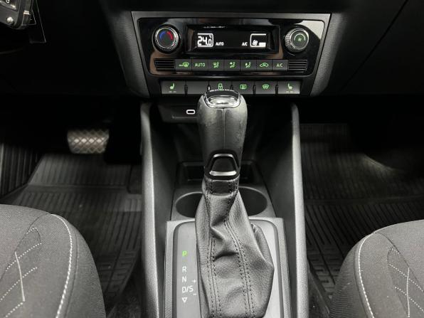 Skoda Rapid II с пробегом 2022 года, цена 1 590 000 рублей, 124439 км, лифтбек, Автокод Объявления