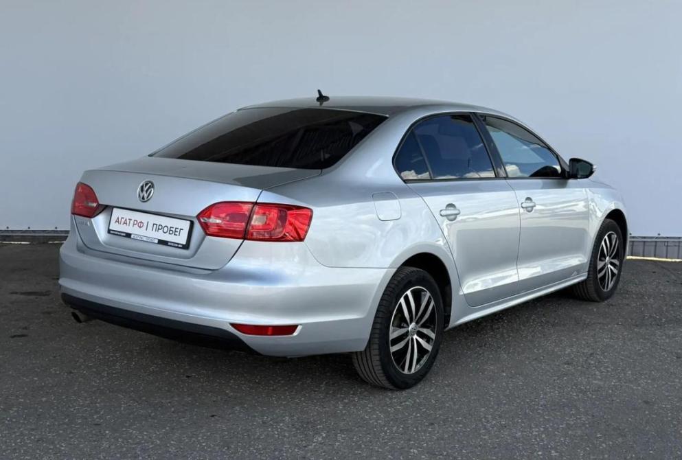 Volkswagen Jetta VI Киров  - изображение 5
