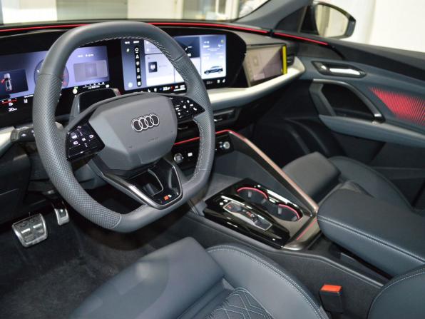 Audi Q5 III (GU) с пробегом 2025 года, цена 6 790 000 рублей, 70 км, внедорожник, Автокод Объявления