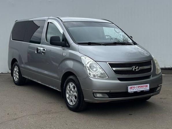 Hyundai Grand Starex I с пробегом 2011 года, цена 1 450 000 рублей, 227245 км, минивэн, Автокод Объявления