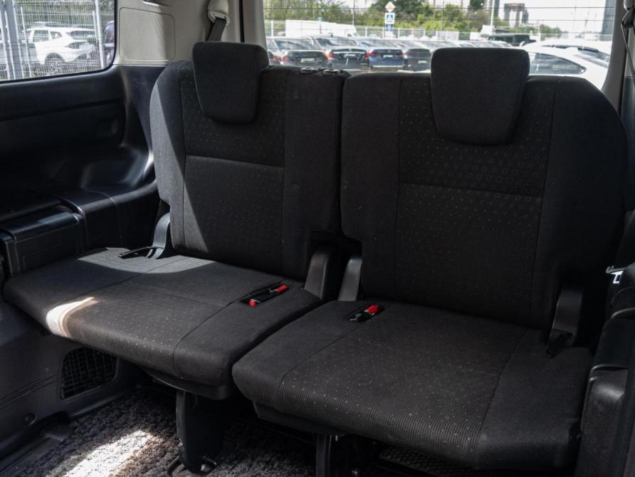Toyota Voxy III (R80) Краснодар  - изображение 9