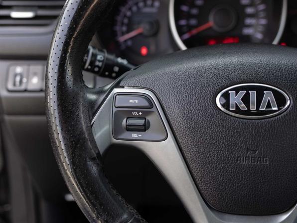 Kia Rio III Рестайлинг с пробегом 2016 года, цена 1 130 000 рублей, 176009 км, седан, Автокод Объявления