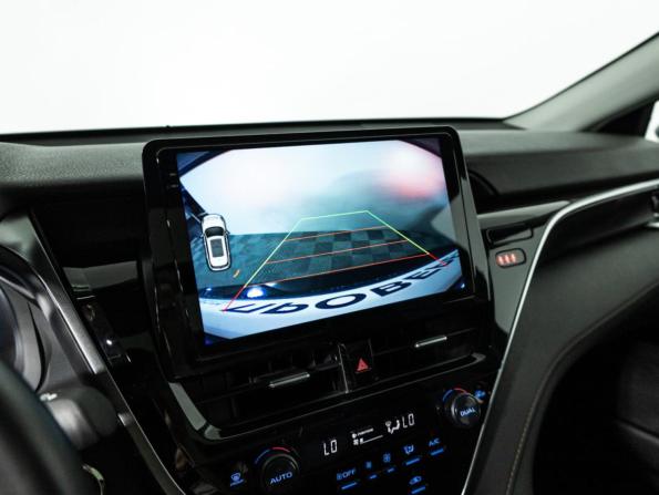 Toyota Camry VIII (XV70) Рестайлинг с пробегом 2023 года, цена 3 649 000 рублей, 20700 км, седан, Автокод Объявления