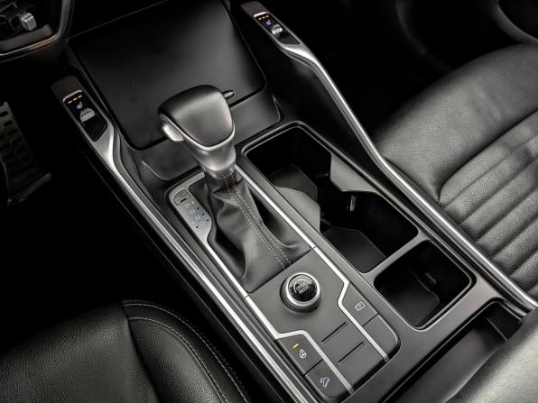 Kia Sorento IV с пробегом 2021 года, цена 2 695 000 рублей, 143264 км, внедорожник, Автокод Объявления