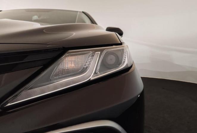 Toyota Camry VIII (XV70) Рестайлинг с пробегом 2021 года, цена 2 580 000 рублей, 112021 км, седан, Автокод Объявления