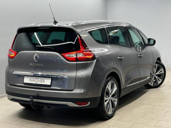 Renault Scenic IV с пробегом 2017 года, цена 1 497 000 рублей, 210920 км, минивэн, Автокод Объявления