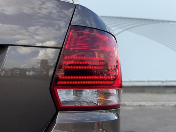 Volkswagen Polo V Рестайлинг с пробегом 2015 года, цена 1 170 000 рублей, 109347 км, седан, Автокод Объявления