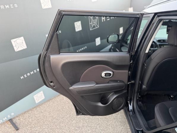 Kia Soul II Рестайлинг с пробегом 2016 года, цена 1 477 000 рублей, 81684 км, хэтчбек, Автокод Объявления