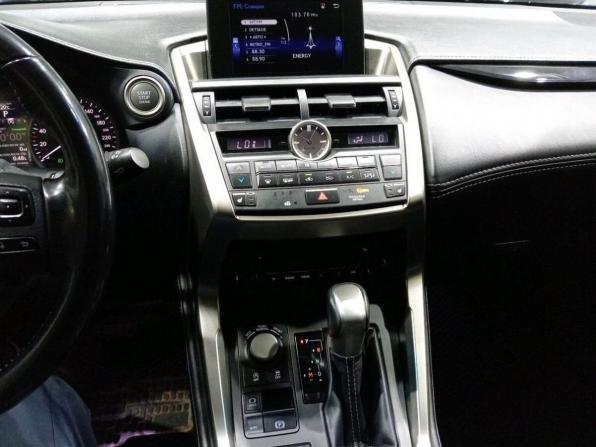 Lexus NX I с пробегом 2015 года, цена 2 500 000 рублей, 159491 км, внедорожник, Автокод Объявления