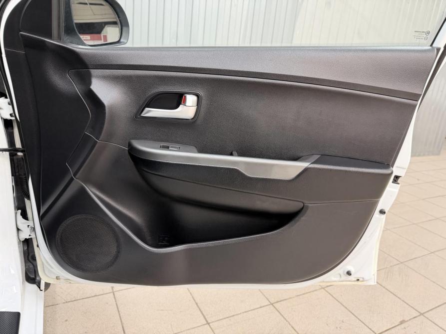 Kia Rio III Магнитогорск  - изображение 15