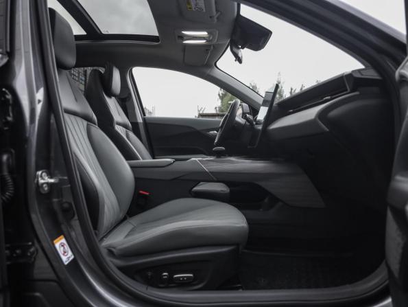 Changan Lamore с пробегом 2024 года, цена 2 050 000 рублей, 12853 км, седан, Автокод Объявления