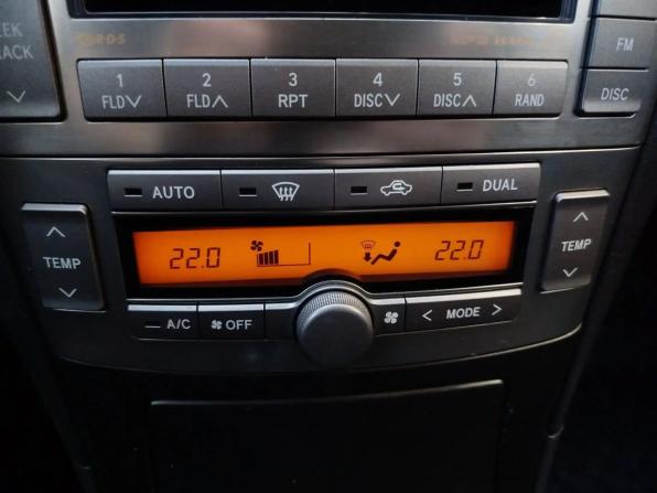 Toyota Avensis II Рестайлинг с пробегом 2008 года, цена 589 000 рублей, 299980 км, седан, Автокод Объявления