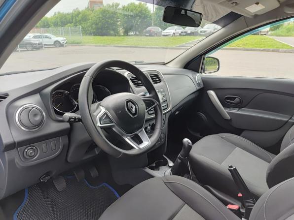Renault Logan II Рестайлинг с пробегом 2019 года, цена 1 099 800 рублей, 105000 км, седан, Автокод Объявления