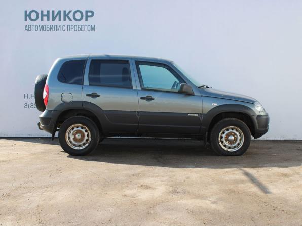 Chevrolet Niva I Рестайлинг с пробегом 2017 года, цена 605 000 рублей, 134431 км, внедорожник, Автокод Объявления