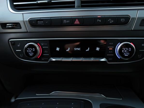 Audi Q7 II (4M) с пробегом 2019 года, цена 3 997 000 рублей, 146576 км, внедорожник, Автокод Объявления